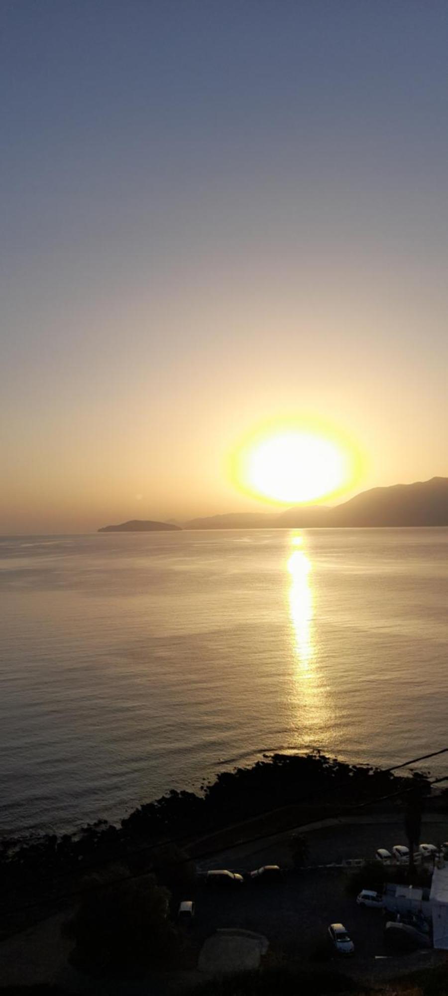 Mirabello Sea House Agios Nikolaos  Bagian luar foto